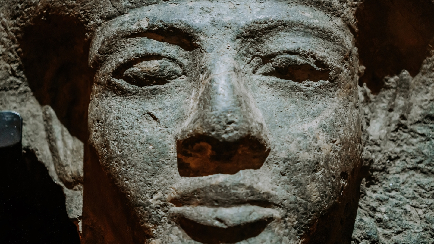 Stone Pharaoh statue